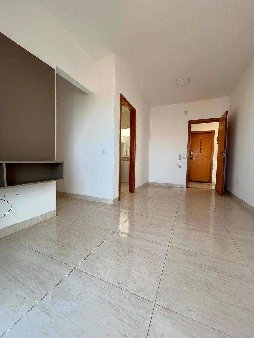 Casa à venda com 2 quartos, 66m² - Foto 24