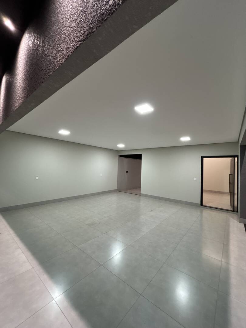 Casa à venda com 3 quartos, 172m² - Foto 8