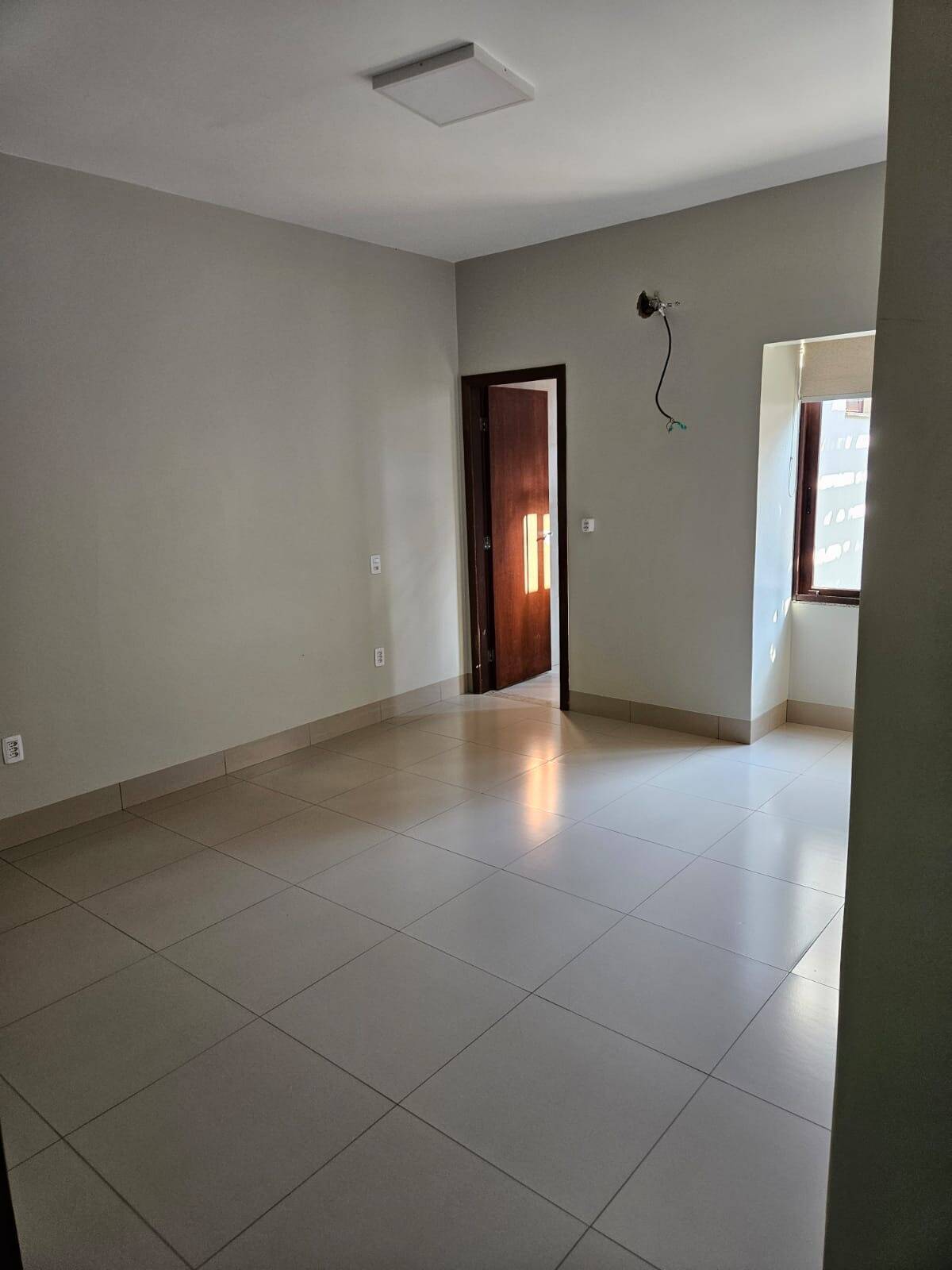 Casa à venda com 2 quartos, 126m² - Foto 13