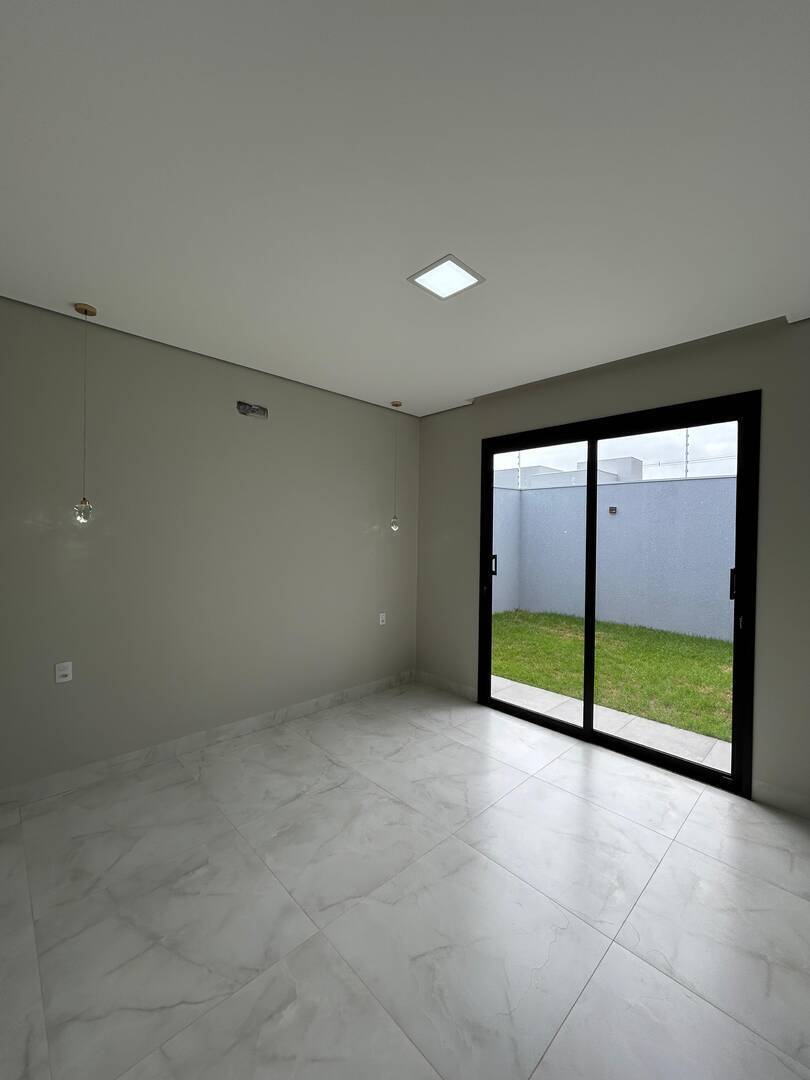 Casa à venda com 3 quartos, 193m² - Foto 17