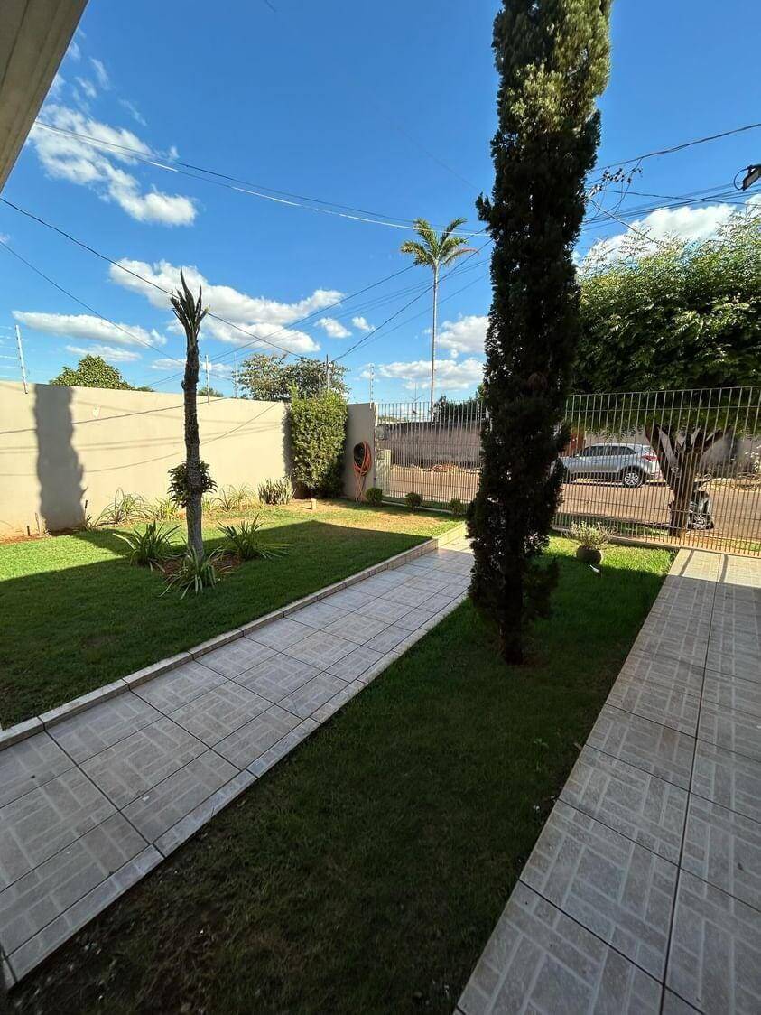 Casa à venda com 3 quartos, 265m² - Foto 30