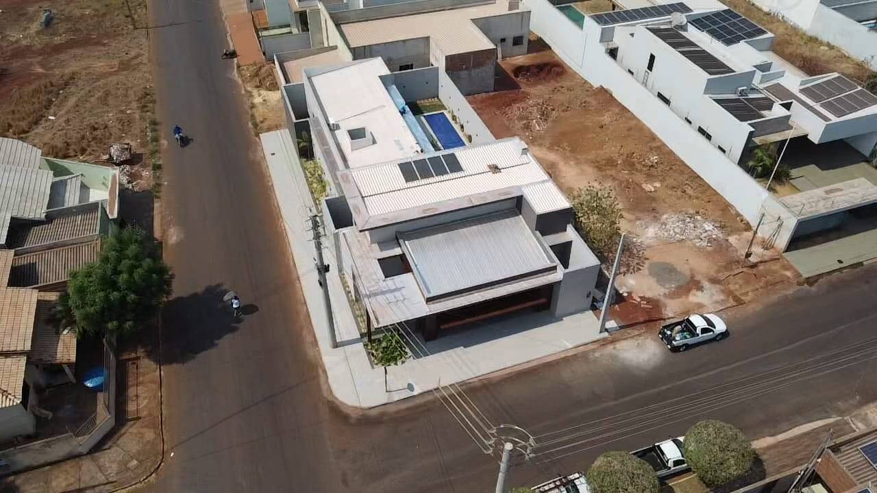 Casa à venda com 3 quartos, 3000m² - Foto 38