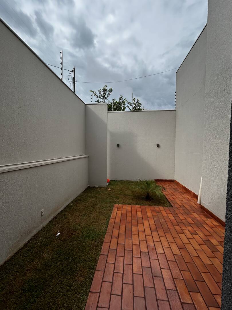 Casa à venda com 3 quartos, 250m² - Foto 9