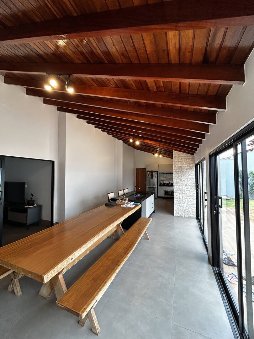 Casa à venda com 3 quartos, 250m² - Foto 13